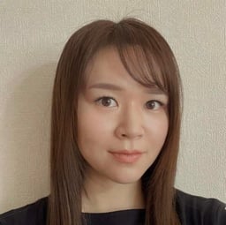 中本 智恵
